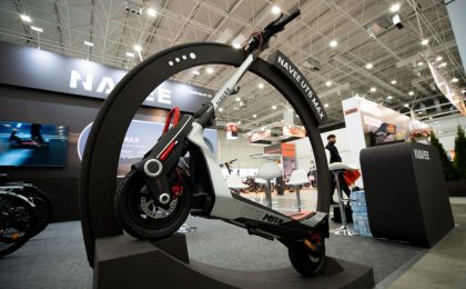 NAVEE представила новые электросамокаты ST5 Max, UT5 Max и NT5 Max в России