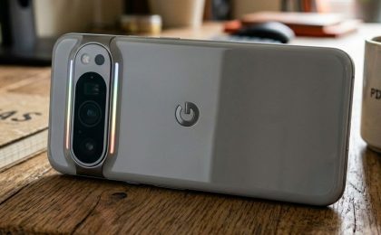 Google Pixel 11 может получить подсветку на задней панели в стиле Nothing