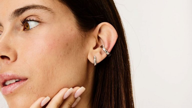 Открыт предзаказ на смарт-серьги Lumia 2