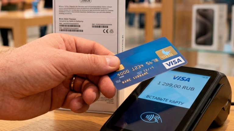 В России предлагают ввести сбор для иностранных продавцов электроники