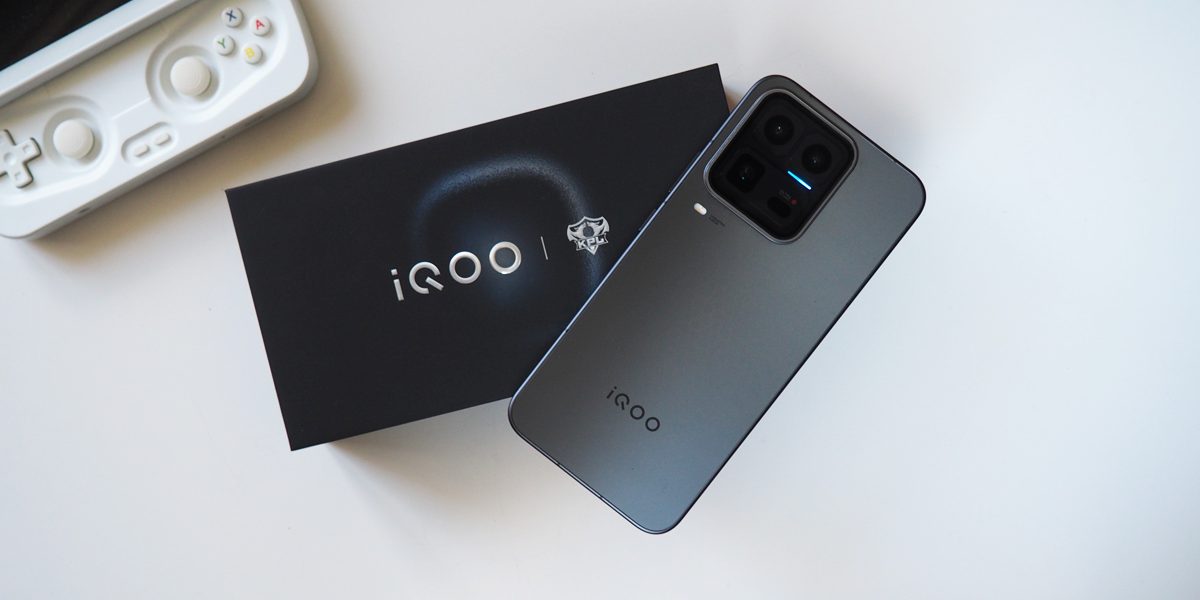 iQOO 15 Ultra: первый взгляд на игровой флагман с вентилятором внутри