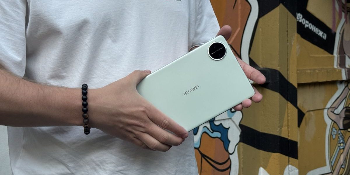 Huawei MatePad Mini: первый взгляд на планшет тоньше собственного стилуса