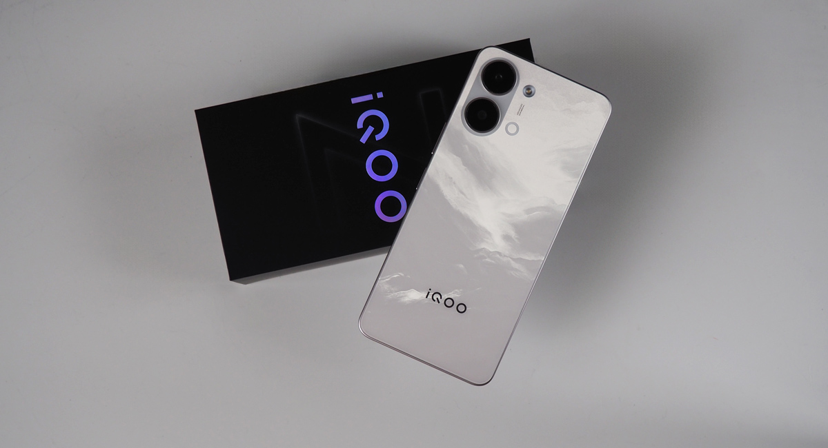 Бюджетник без тормозов: обзор iQOO Z11 Lite 5G